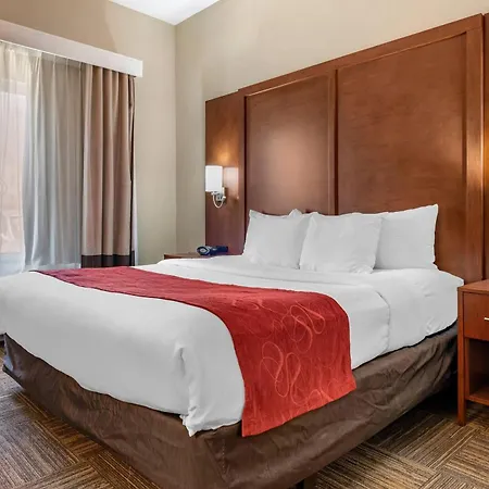 Comfort Suites Urbana Champaign, University Area
