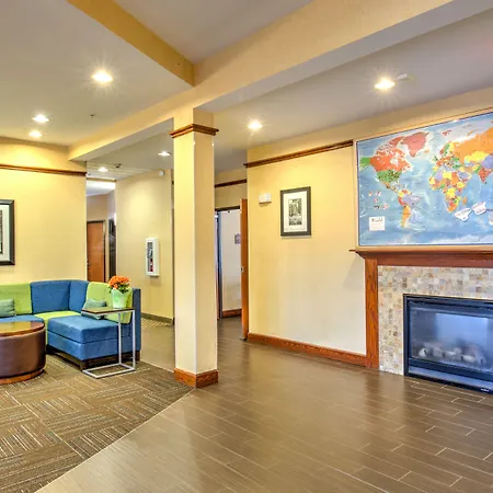 Comfort Suites Urbana Champaign, University Area