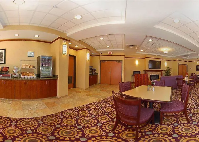 Comfort Urbana Champaign, Area Hotel