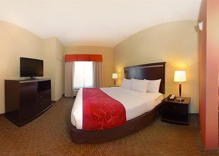 Comfort Urbana Champaign, Area 5*