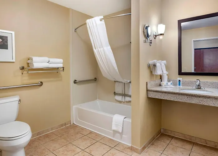 Comfort Urbana Champaign, Area Champaign